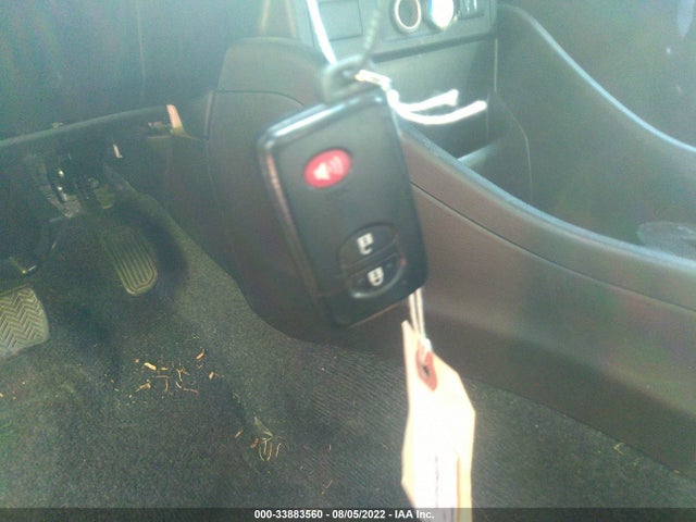 2016 Toyota Prius, VIN: JTDZN3EU2GJ046472