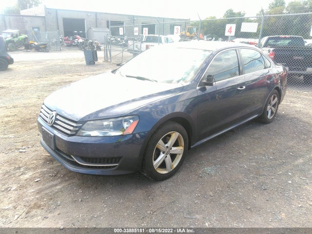 2013 VOLKSWAGEN PASSAT SE VIN: 1VWBP7A33DC014031