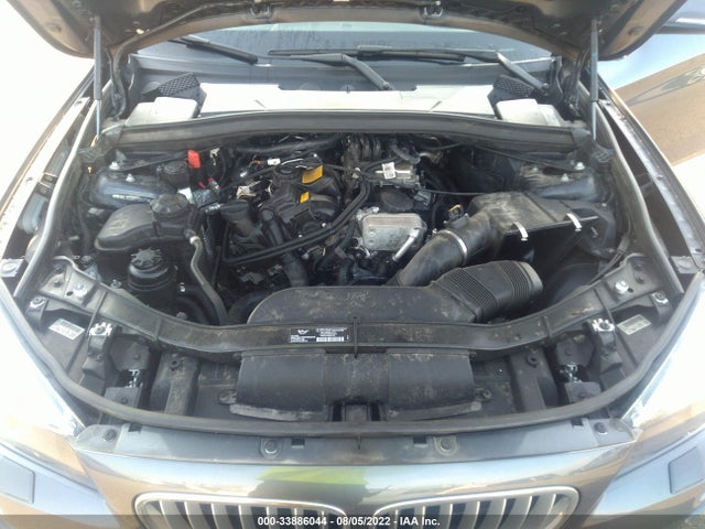 2014 BMW X1, VIN: WBAVL1C52EVY20470