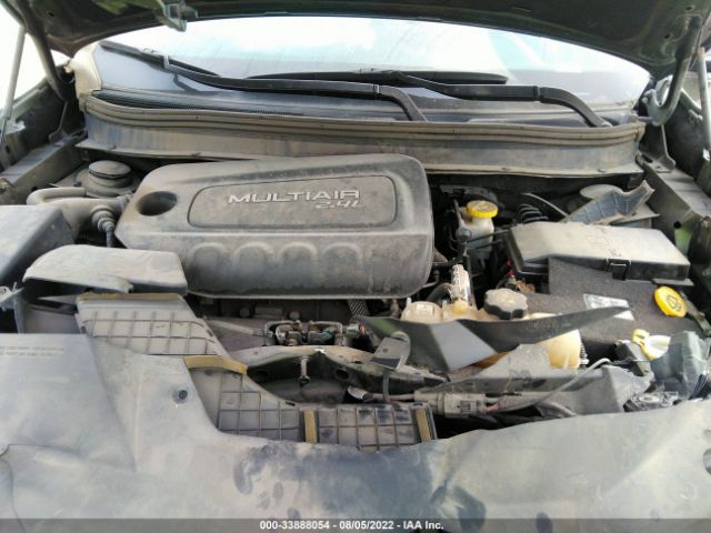1C4PJLCB3KD144177 Jeep Cherokee Latitude