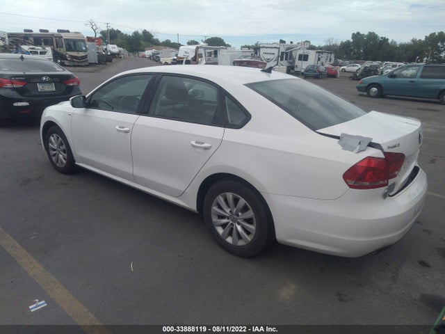 1VWAT7A38FC003956 Volkswagen Passat 1.8t Wolfsburg Ed