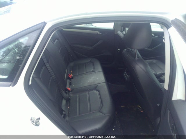 1VWAT7A38FC003956 Volkswagen Passat 1.8t Wolfsburg Ed