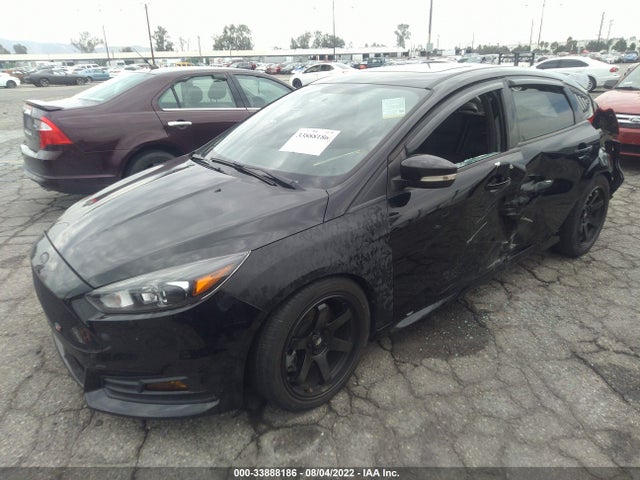 2018 Ford Focus, VIN: 1FADP3L95JL256374