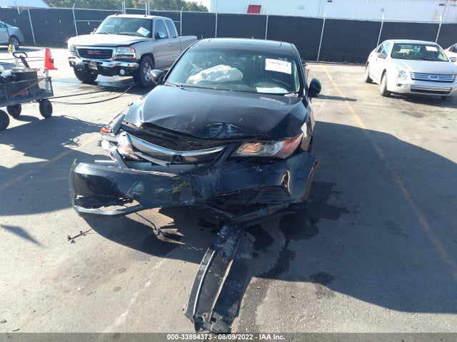 19VDE1F3XEE000699 Acura ILX