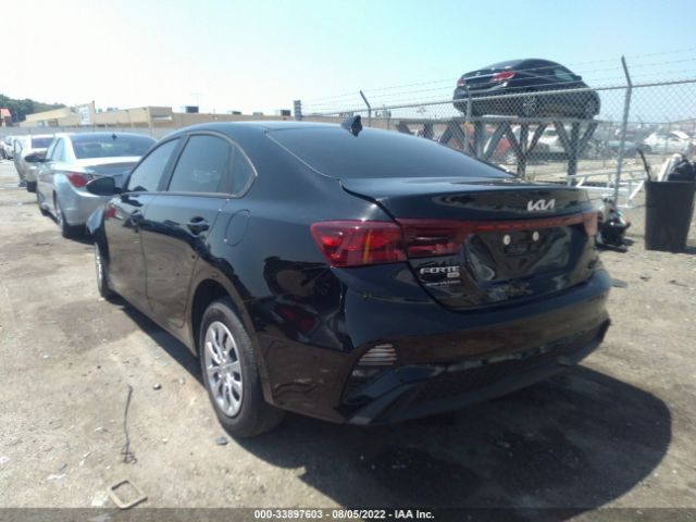 3KPF24AD7NE461675 KIA FORTE FE