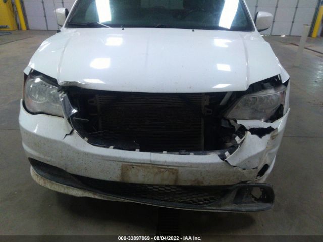 2C4RDGBG9HR597598 Dodge Grand Caravan Se Plus