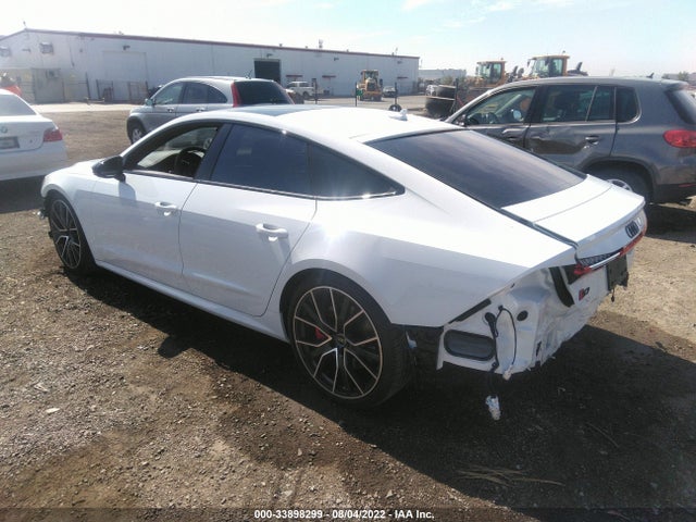 2022 Audi S7, VIN: WAUSFBF26NN029974