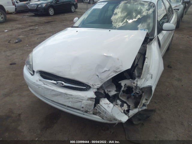 2000 FORD TAURUS SES VIN: 1FAFP55UXYA123010