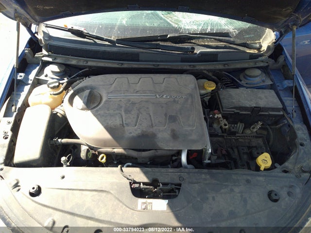2016 Chrysler 200, VIN: 1C3CCCDG3GN100589