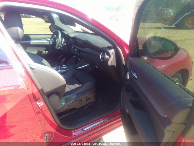 ZASPAKBN3N7D37851 Alfa Romeo Stelvio Veloce