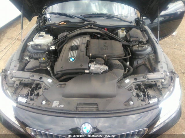2016 BMW Z4, VIN: WBALM7C59G5B60232