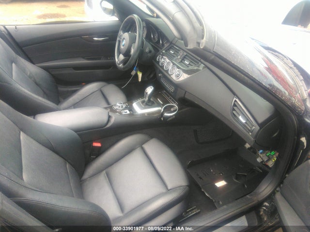 2016 BMW Z4, VIN: WBALM7C59G5B60232