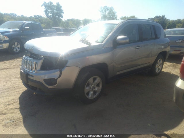 1C4NJCEA2GD734812 Jeep Compass Latitude