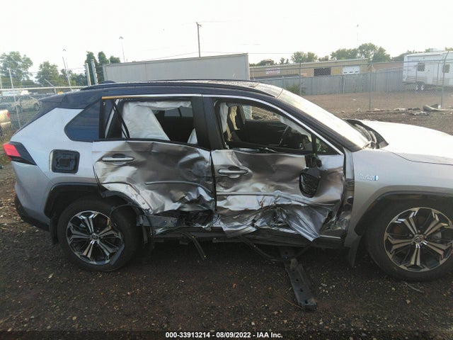 2021 Toyota RAV4, VIN: JTMEB3FVXMD029749