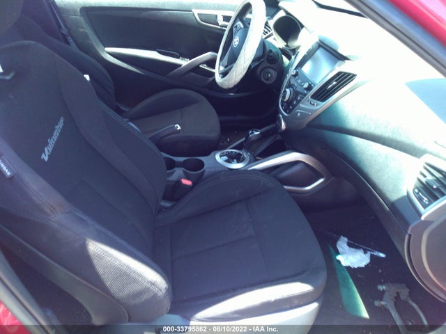 2017 Hyundai Veloster, VIN: KMHTC6ADXHU311010