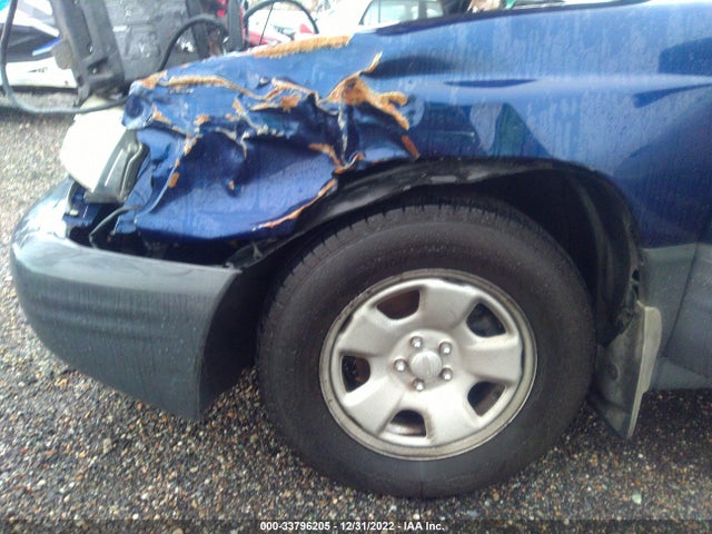 2002 SUBARU FORESTER L VIN: JF1SF63582H713871