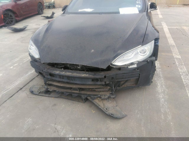 Tesla Model S 85d/p85d/90d/p90d 2015 5YJSA1E46FF119043 Image 6