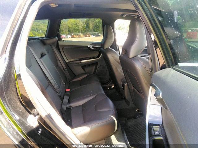 2016 Volvo XC60, VIN: YV4902RK7G2795857