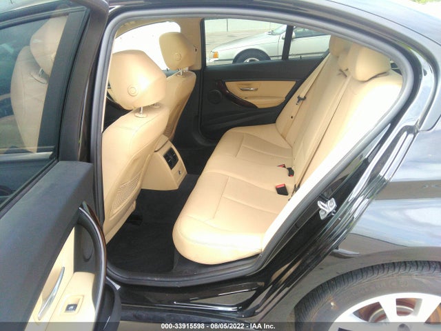 2018 BMW 3 Series, VIN: WBA8E1G55JNU89539