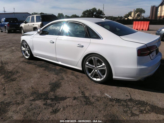 2015 Audi S8, VIN: WAUK2AFD1FN031530