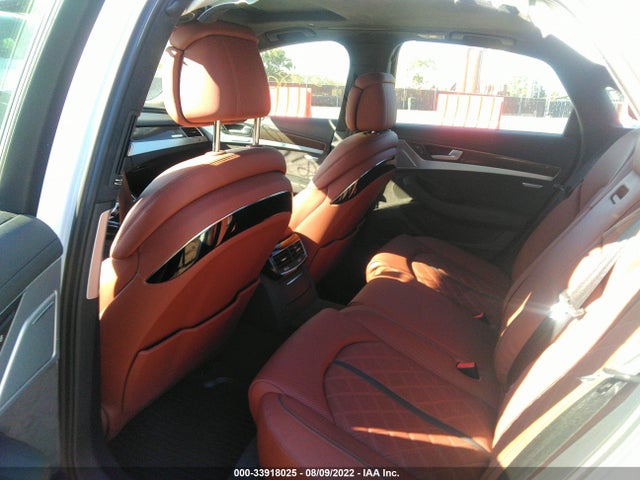 2015 Audi S8, VIN: WAUK2AFD1FN031530