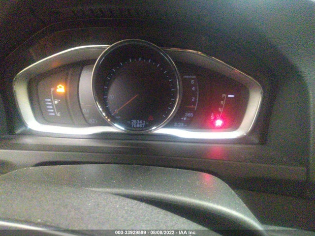 2018 Volvo V60, VIN: YV440MWK4J2049500