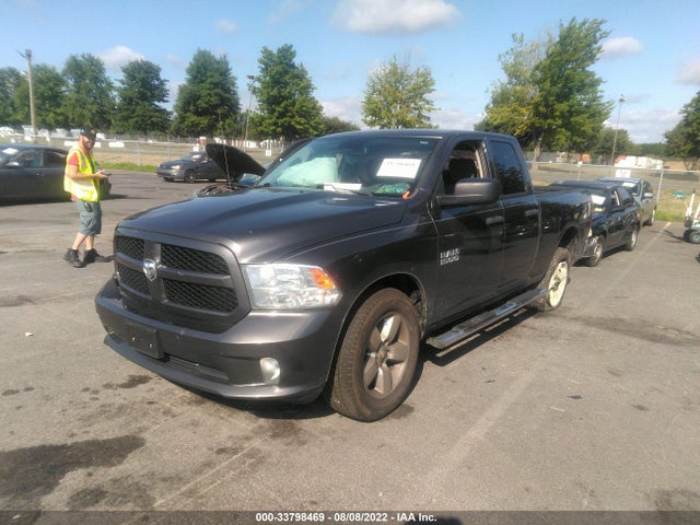2018 RAM 1500 EXPRESS VIN: 1C6RR7FG1JS296184