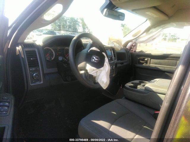 2018 RAM 1500 EXPRESS VIN: 1C6RR7FG1JS296184