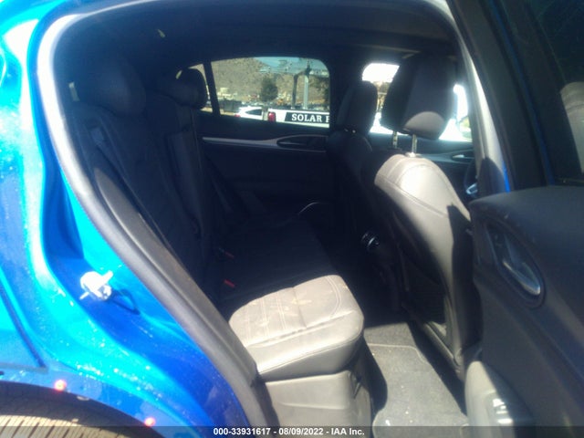 2022 Alfa Romeo Stelvio, VIN: ZASPAKBNXN7D31805
