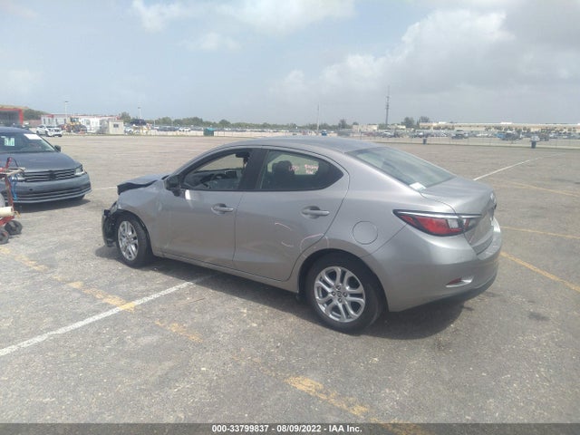 2016 Scion IA, VIN: 3MYDLBZV9GY137300