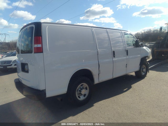 2018 Chevrolet Express, VIN: 1GCWGAFP8J1335809