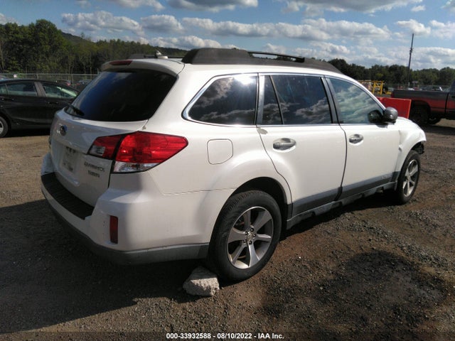 33932588 :رقم المزاد ، 4S4BRDSC4D2285191 vin ، 2013 Subaru Outback 3.6r Limited مزاد بيع