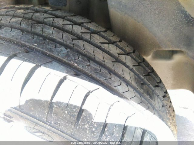 ZACCJABT4FPB94915 Jeep Renegade Latitude