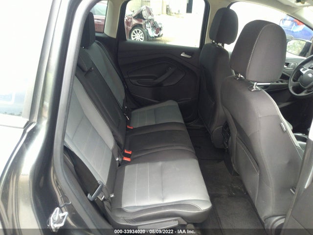 2016 Ford C-Max, VIN: 1FADP5AU2GL117220