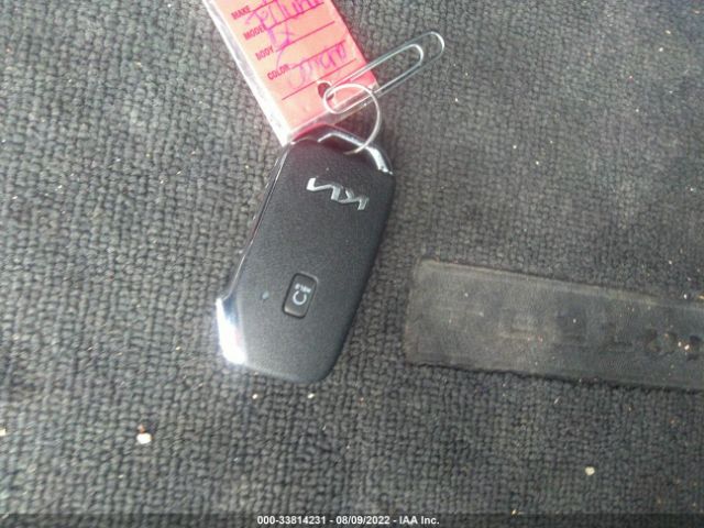 5XYP2DHC1NG218965 KIA Telluride Lx