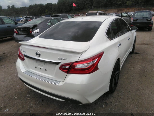 2017 NISSAN ALTIMA 3.5 SL VIN: 1N4BL3AP1HC182966