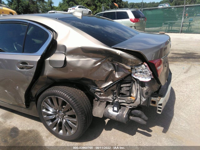 2016 Acura RLX, VIN: JH4KC1F51GC000881