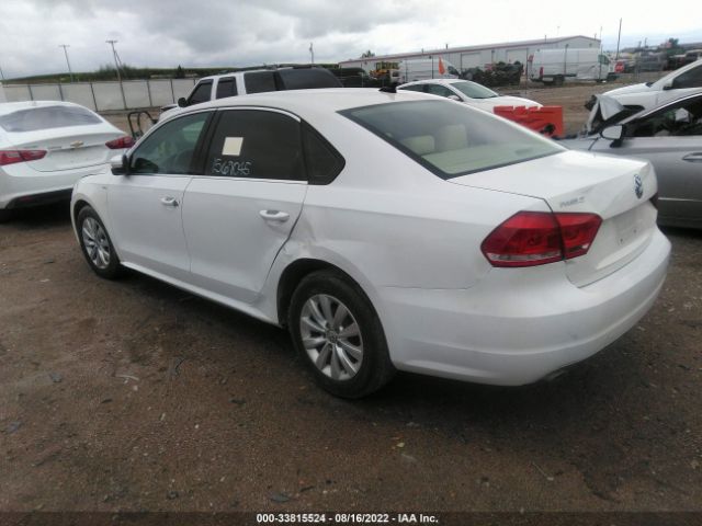 1VWAT7A39EC109329 Volkswagen Passat 1.8t Wolfsburg Edition