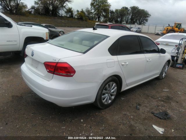 1VWAT7A39EC109329 Volkswagen Passat 1.8t Wolfsburg Edition