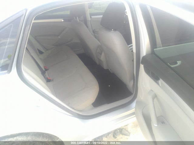 2018 Volkswagen Passat, VIN: 1VWAA7A38JC033408