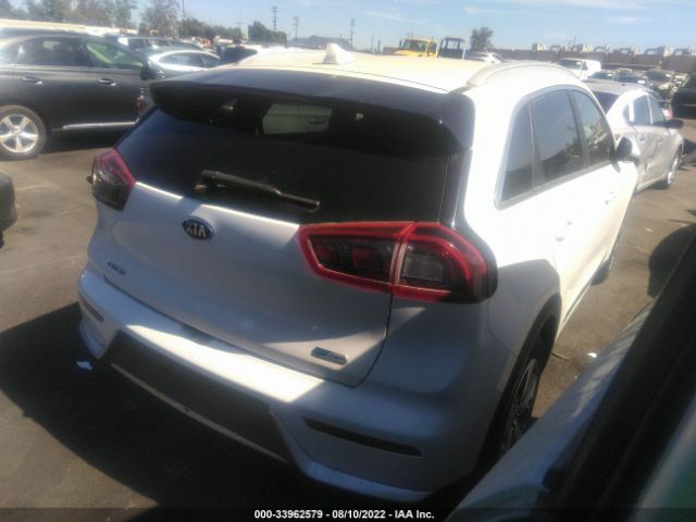 KNDCC3LC5K5343386 KIA NIRO EX