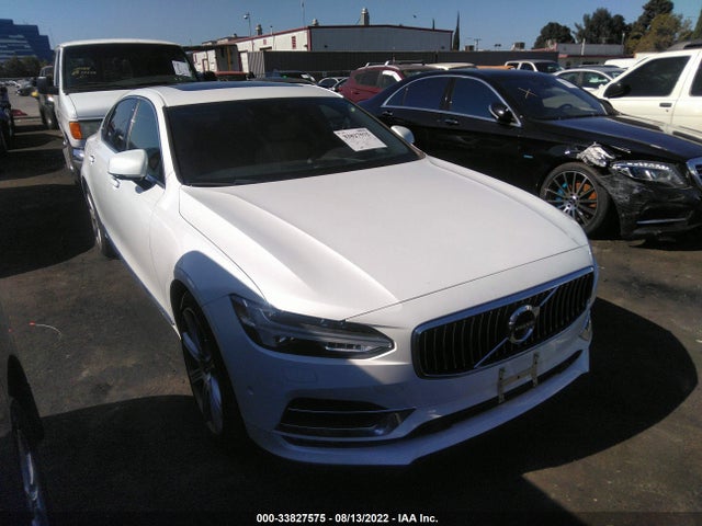 2018 Volvo S90, VIN: LVY992ML2JP038697