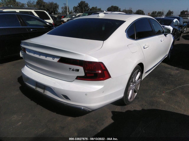 2018 Volvo S90, VIN: LVY992ML2JP038697