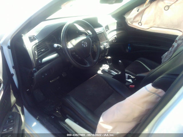 2016 Acura ILX, VIN: 19UDE2F86GA002482