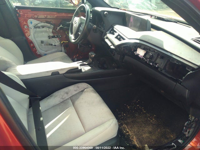 2021 Lexus UX, VIN: JTHX3JBHXM2036947