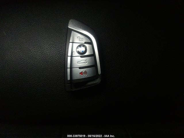 2018 BMW 5 Series, VIN: WBAJA7C55JWA72277