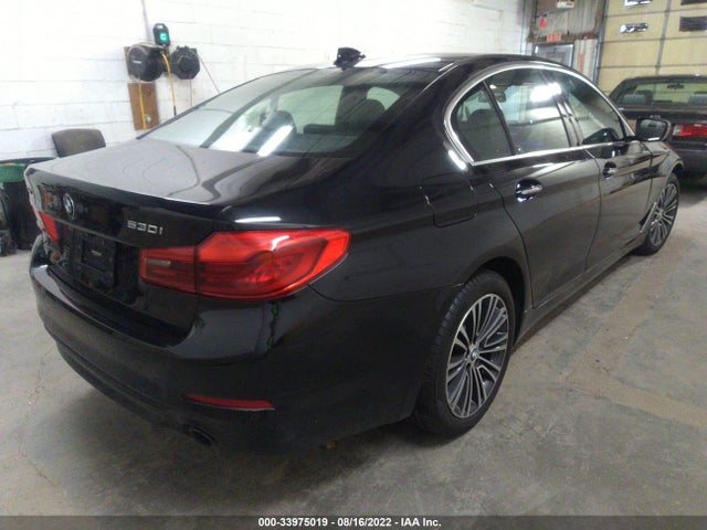 2018 BMW 5 Series, VIN: WBAJA7C55JWA72277