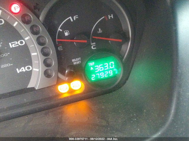 2005 HONDA PILOT LX VIN: 2HKYF18155H546355