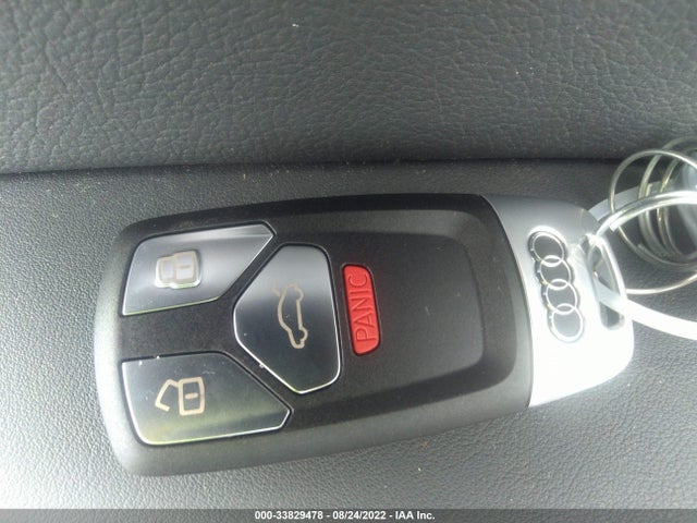 WAUENAF47KN002726 Audi A4 Premium Plus