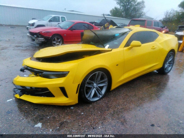 Chevrolet Camaro 1lt 2018 1G1FB1RS8J0122209 Image 2